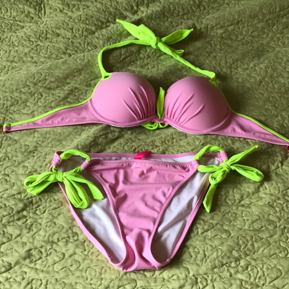 Victoria’s Secret Bikini